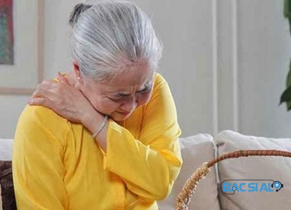 Kho khop o nguoi gia Kho khop o nguoi gia