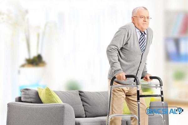nguy co tan phe Đau ở háng kéo dài dẫn đến mất khả năng vận động